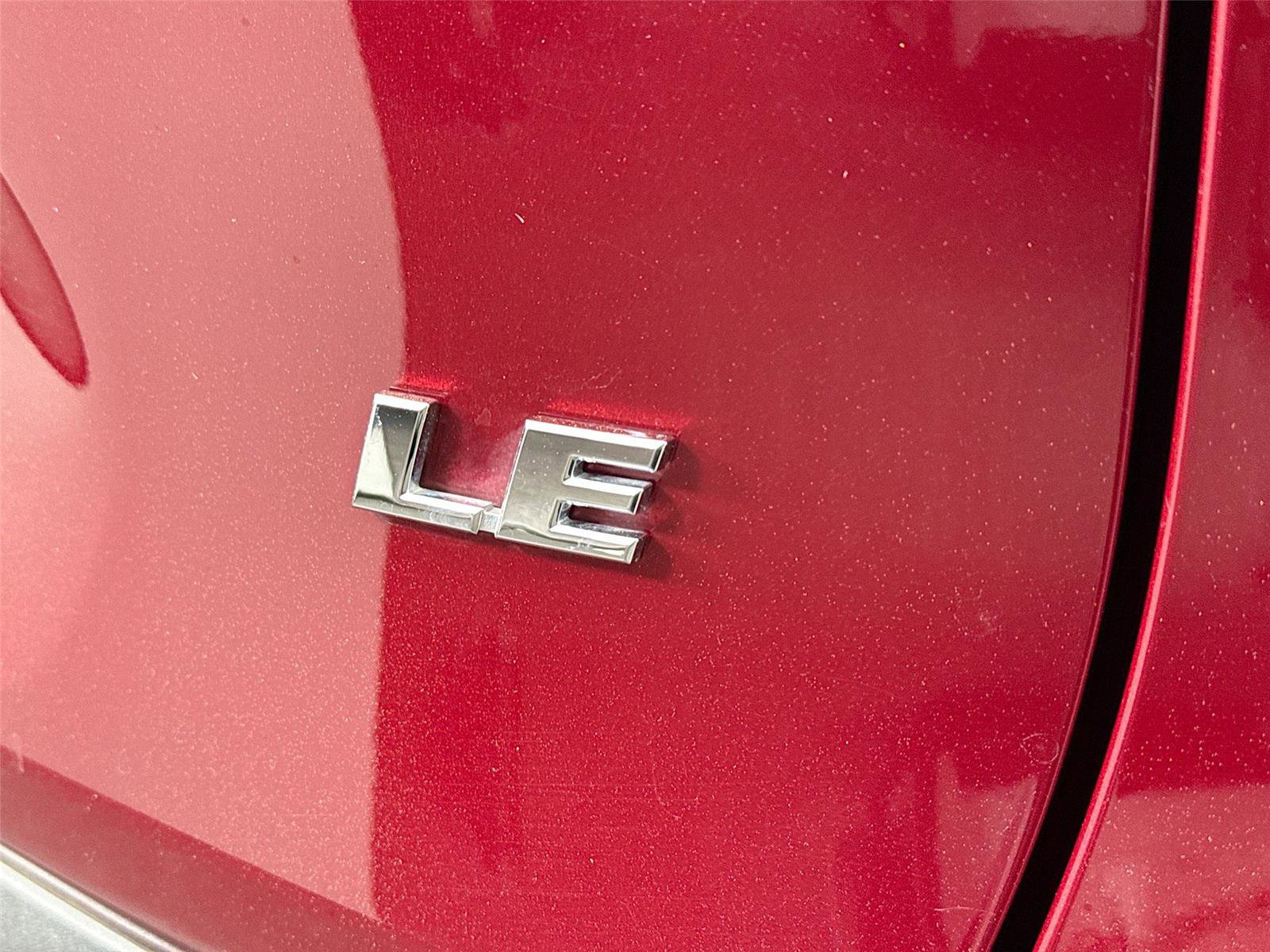 Certified 2025 Toyota RAV4 LE FWD image 14