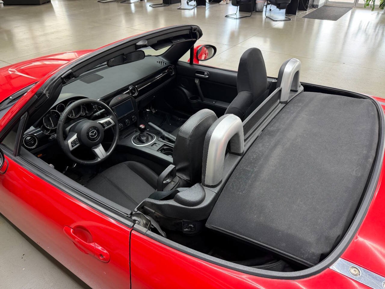 Used 2007 MAZDA MX-5 Miata Touring RWD image 7