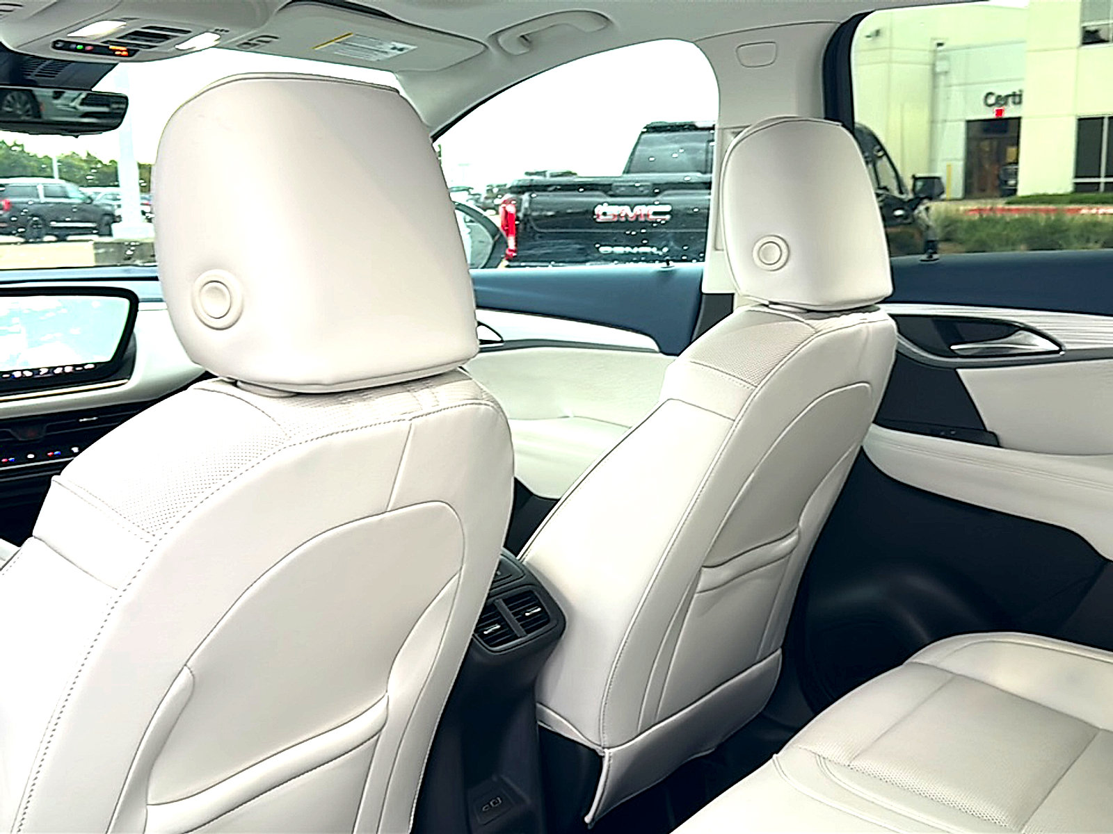 New 2026 Buick Envision Avenir AWD/4WD image 14