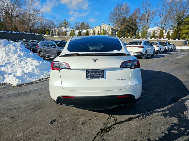 Used 2023 Tesla Model Y Long Range image 9