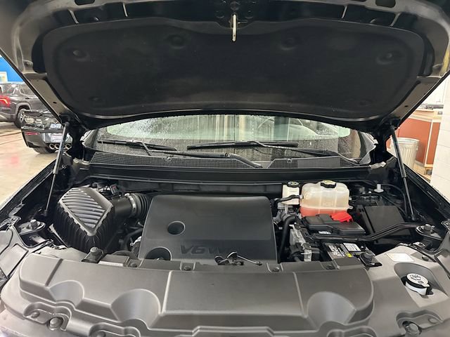 Used 2021 Chevrolet Traverse LT image 31