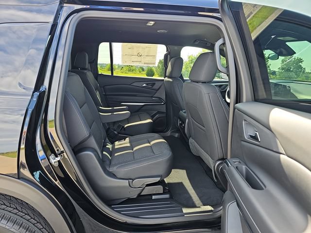 New 2026 Chevrolet Traverse LT w/ Midnight/Sport Edition AWD/4WD image 27