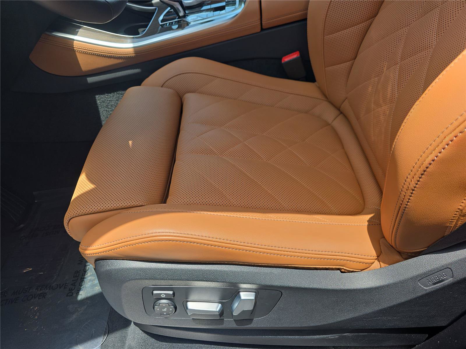 Used 2023 BMW X5 xDrive45e w/ Climate Comfort Package AWD/4WD image 17