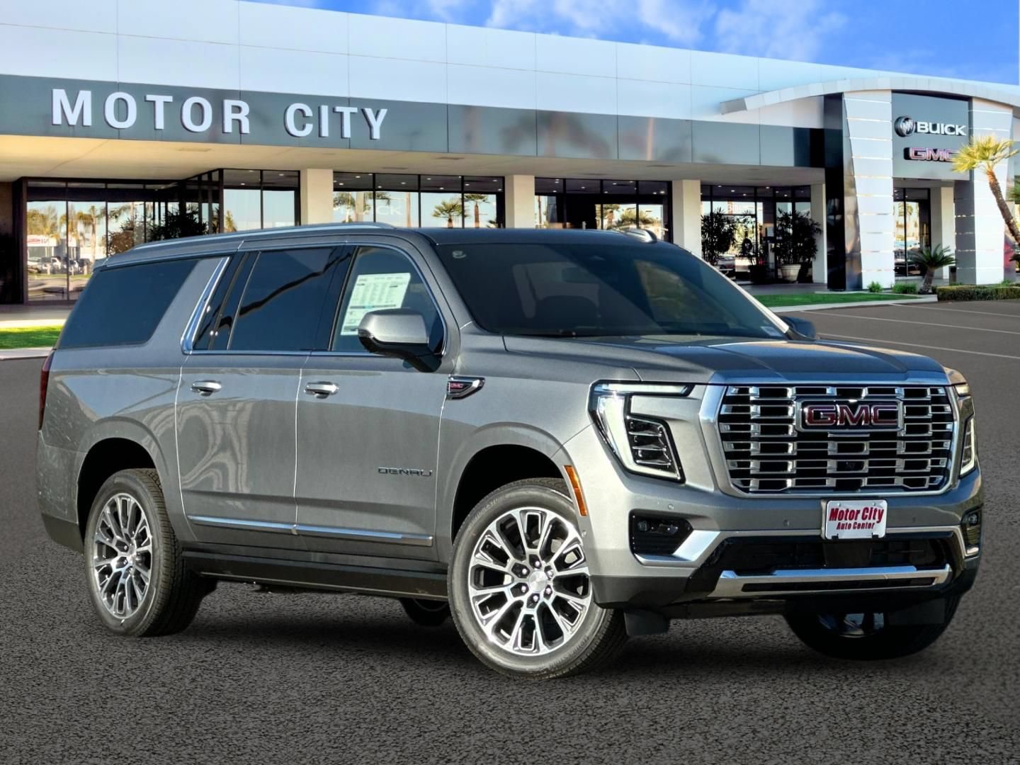 New 2026 GMC Yukon XL Denali w/ Sun & Power Step Package AWD/4WD image 1