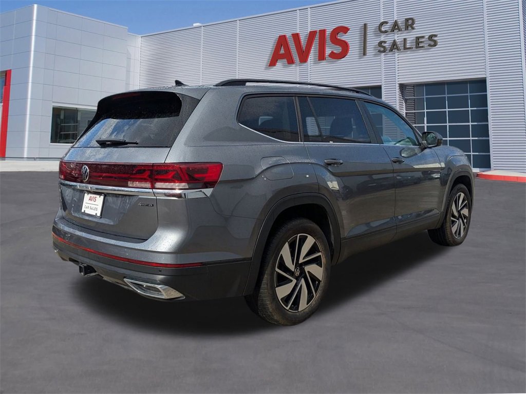 Used 2025 Volkswagen Atlas SE image 6