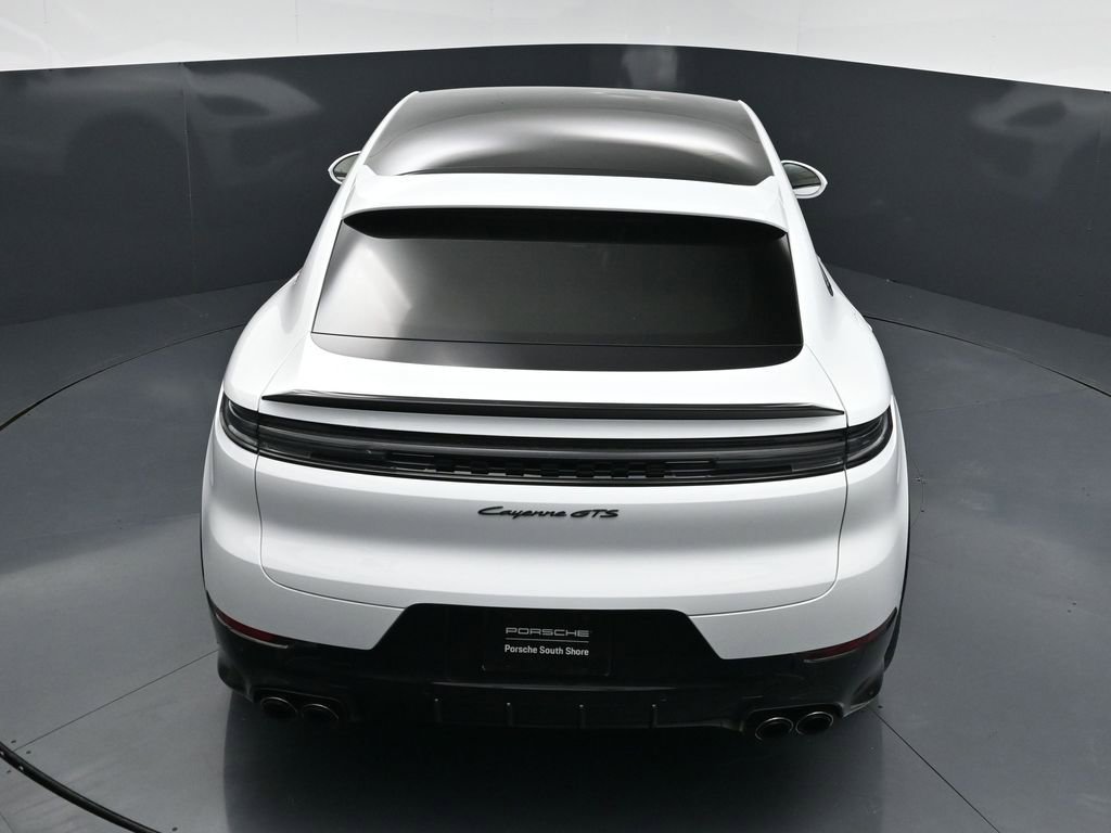 Used 2026 Porsche Cayenne GTS image 15