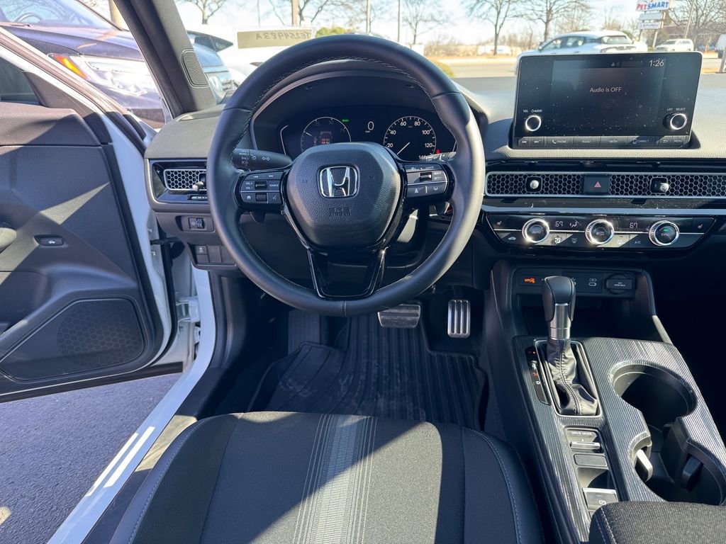 Used 2025 Honda Civic Sport image 12