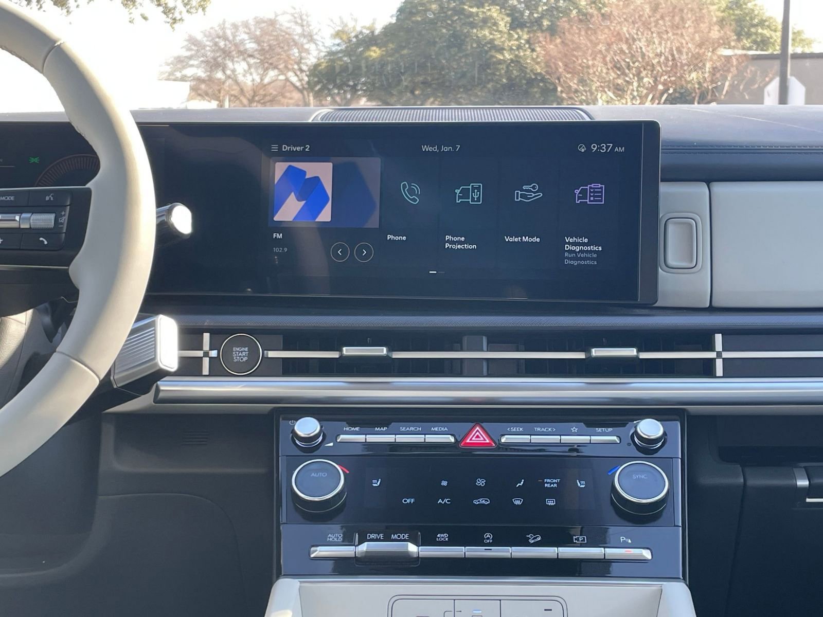 Used 2025 Hyundai Santa Fe SEL image 17