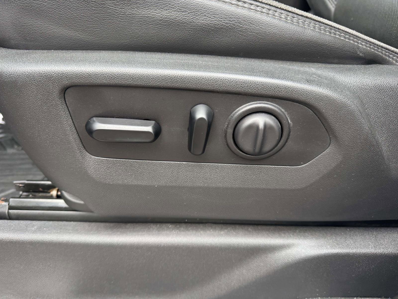 Used 2020 Chevrolet Silverado 3500 High Country w/ Z71 Off-Road Package image 26