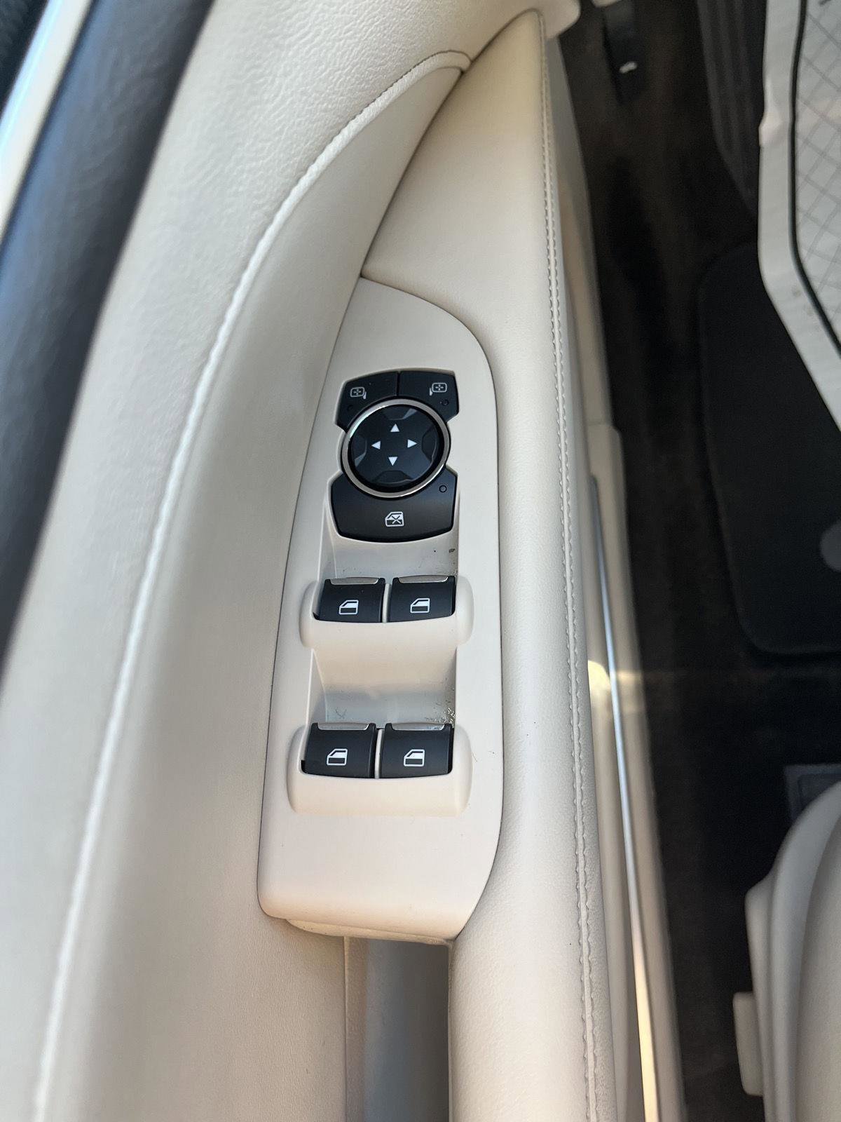 Used 2018 Lincoln MKZ Premiere w/ Magnetic Appearance Package image 11