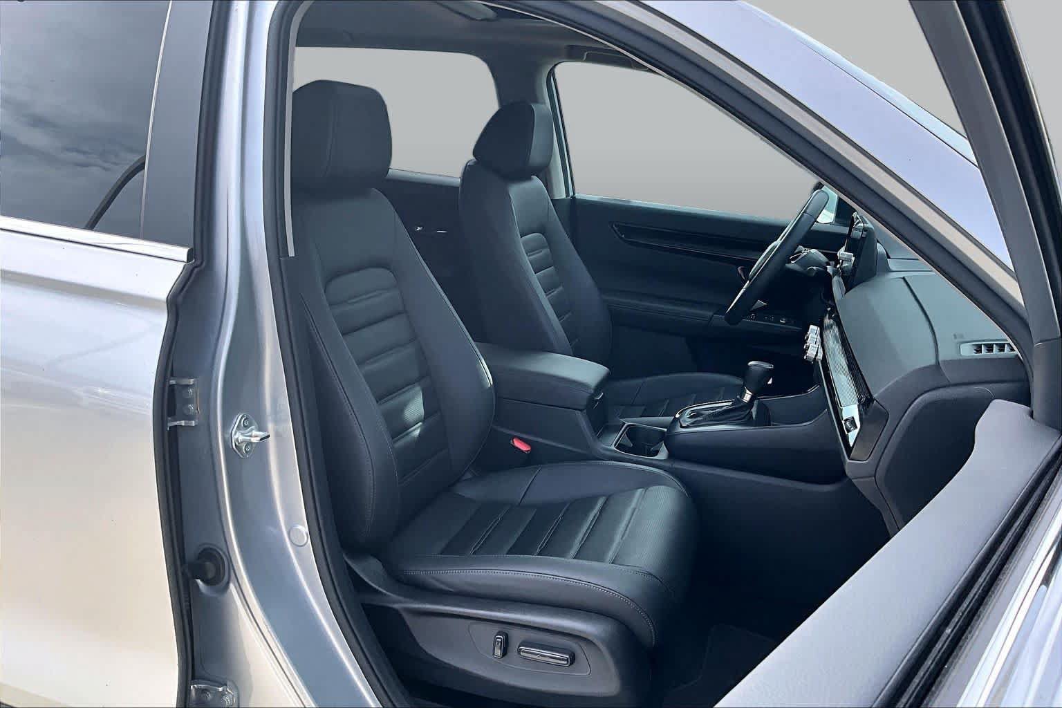 Used 2024 Honda CR-V EX-L image 9