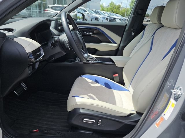 Certified 2025 Acura ADX A-Spec FWD image 3
