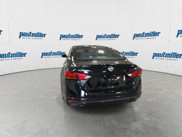 Used 2020 Nissan Altima 2.5 SL FWD image 9