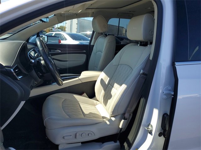 Used 2023 Buick Enclave Avenir w/ Avenir Technology Package image 14