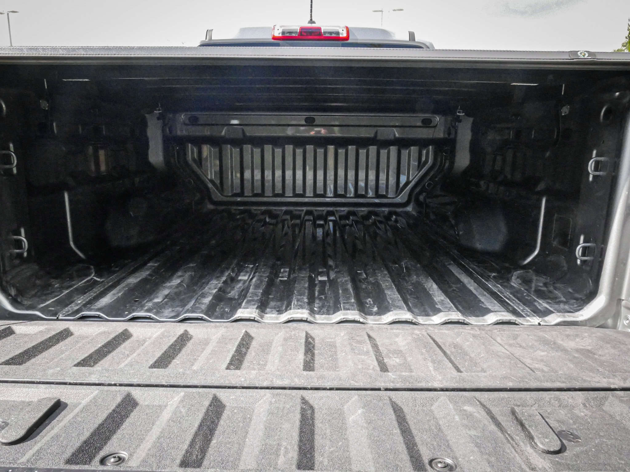 Used 2025 Chevrolet Colorado W/T w/ WT Custom Package image 31