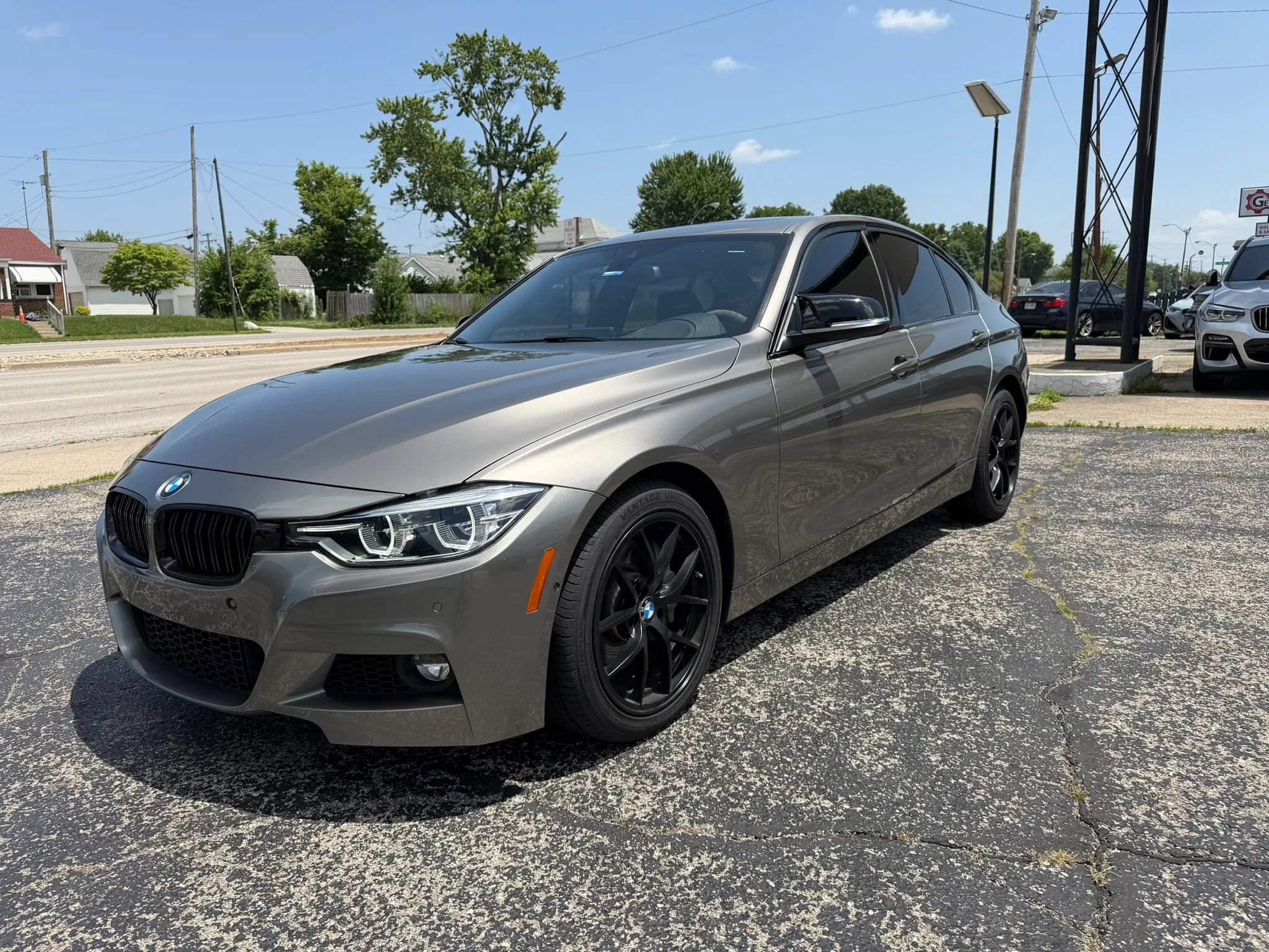 Used 2016 BMW 340i xDrive Sedan AWD/4WD image 4