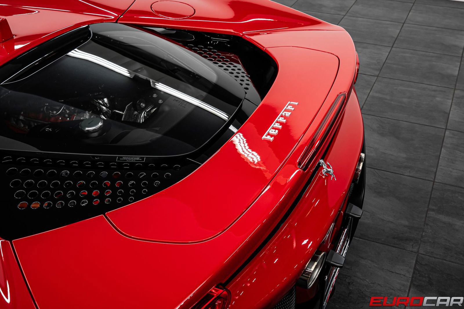 Used 2025 Ferrari SF90 Spider AWD/4WD image 23