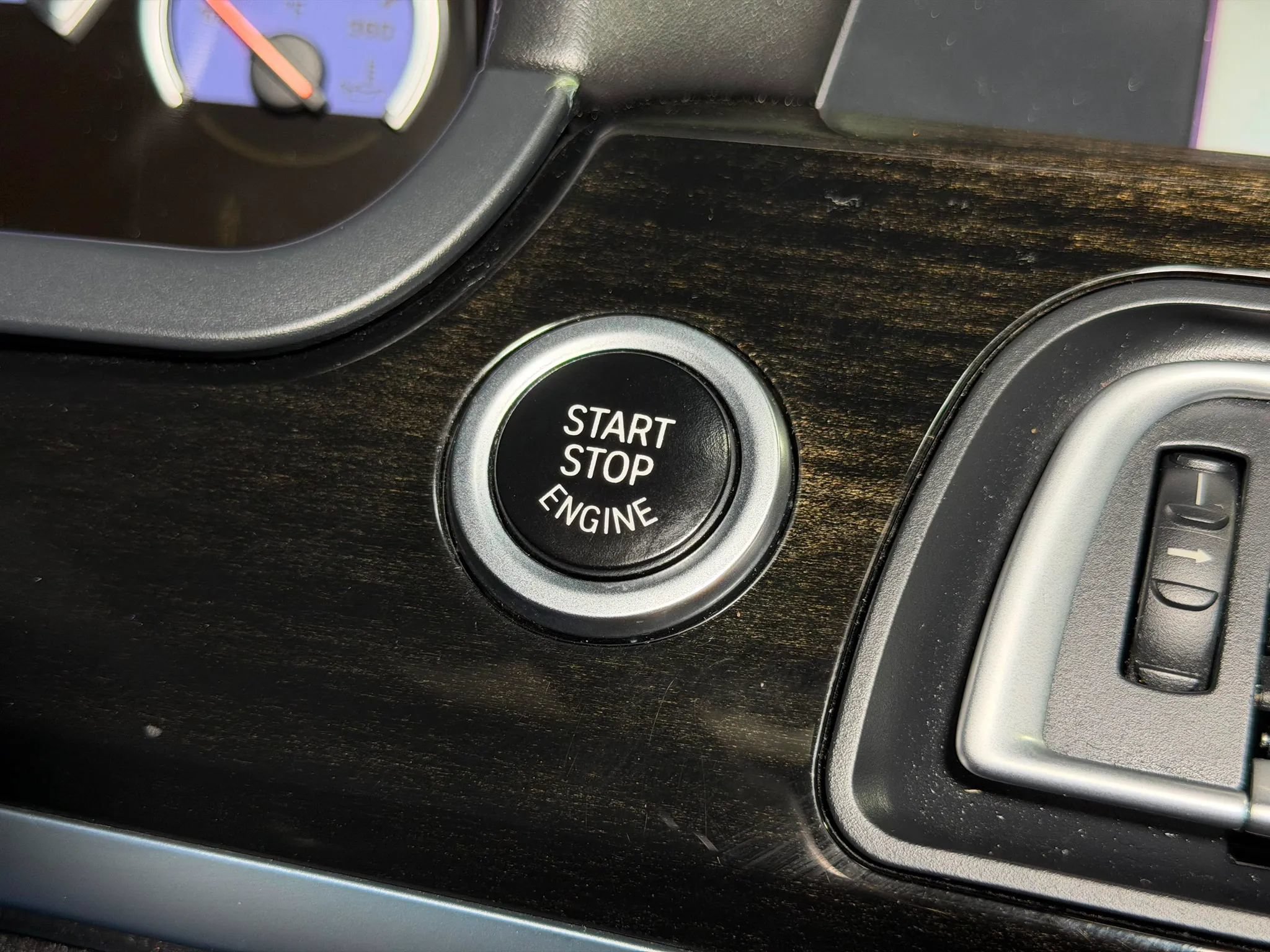 Used 2012 BMW ALPINA B7 RWD image 16