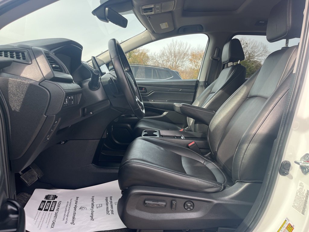 Used 2023 Honda Odyssey EX-L image 10