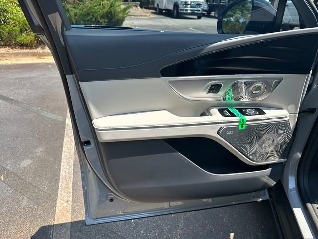 New 2026 Lincoln Nautilus Reserve AWD/4WD image 10