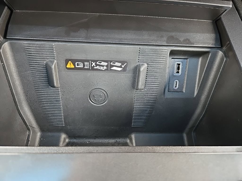 Used 2024 GMC Hummer EV 3X w/ Omega Edition image 29