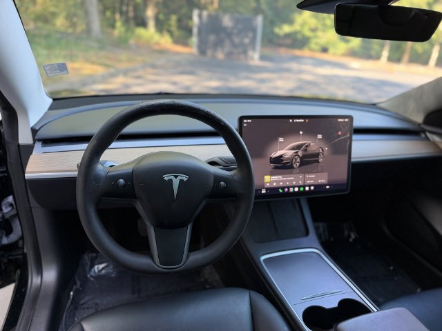 Used 2023 Tesla Model 3 Standard Range RWD image 14