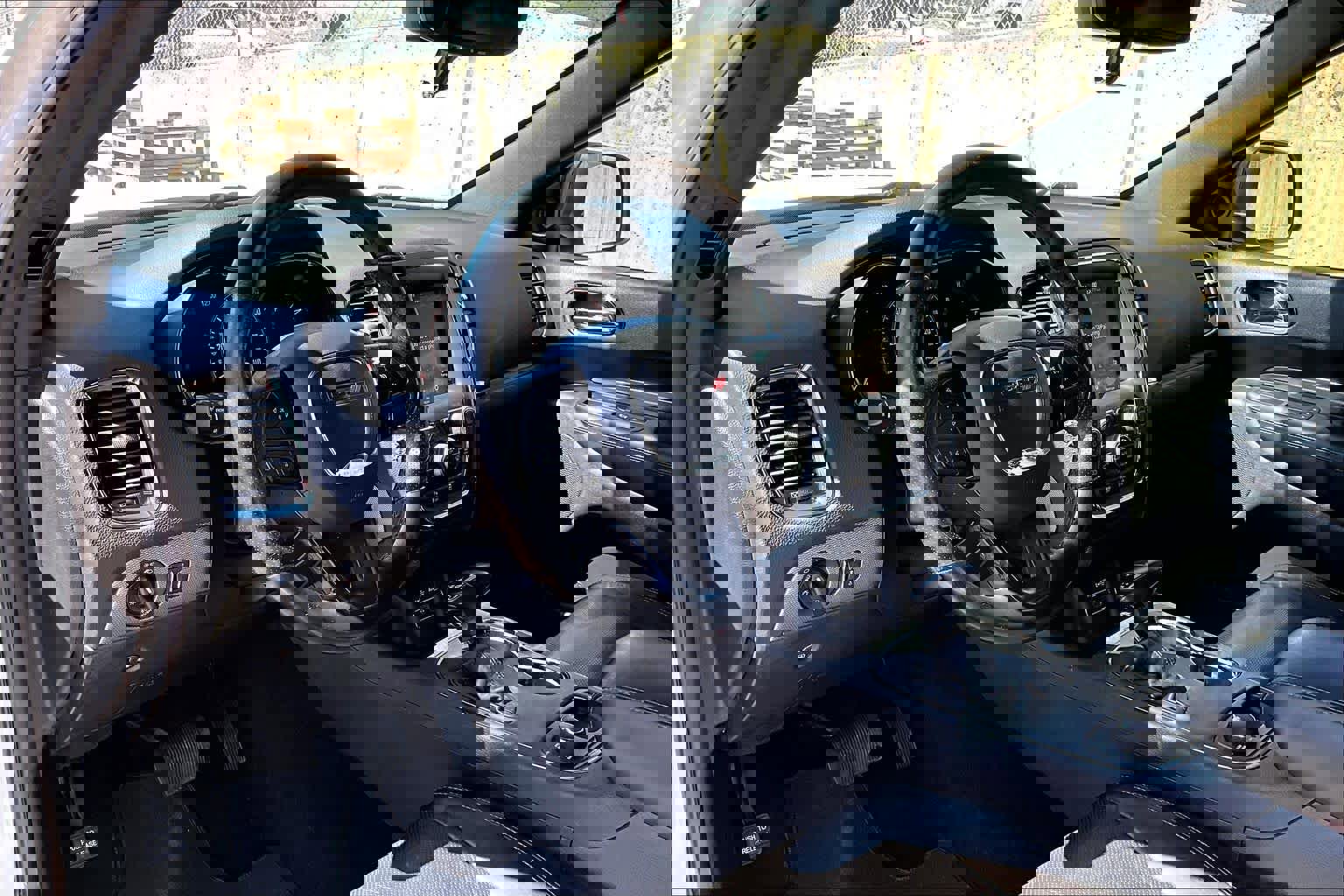 Used 2020 Dodge Durango R/T w/ Blacktop Package image 18