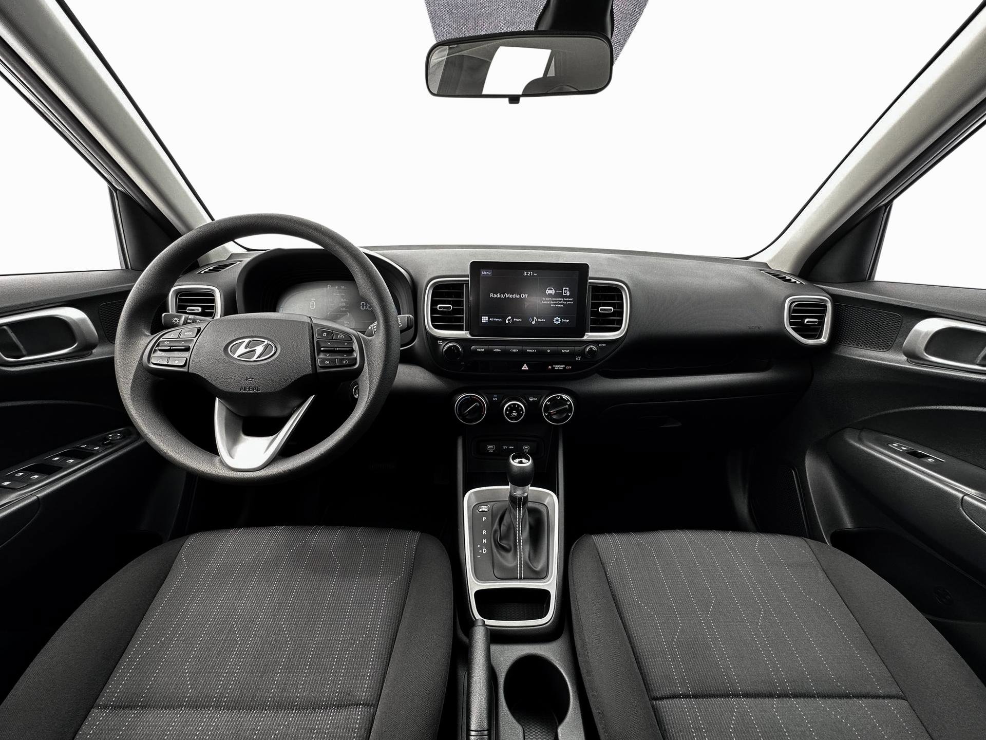 New 2025 Hyundai Venue SE image 13