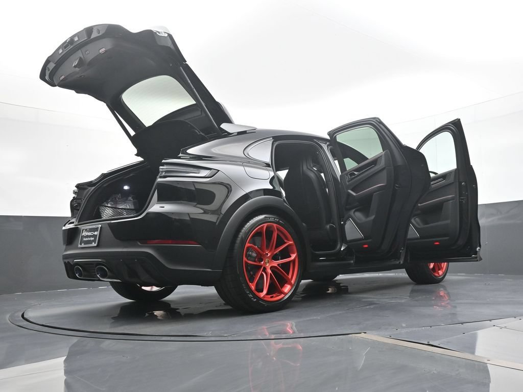New 2026 Porsche Cayenne Turbo GT AWD/4WD image 27