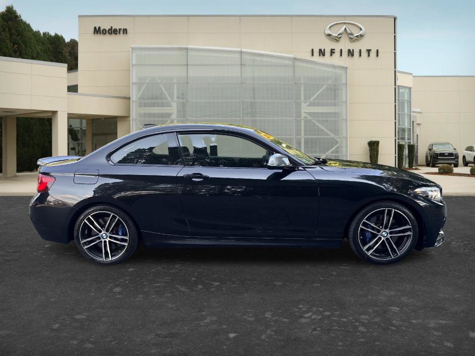 Used 2018 BMW M240i Coupe RWD image 4