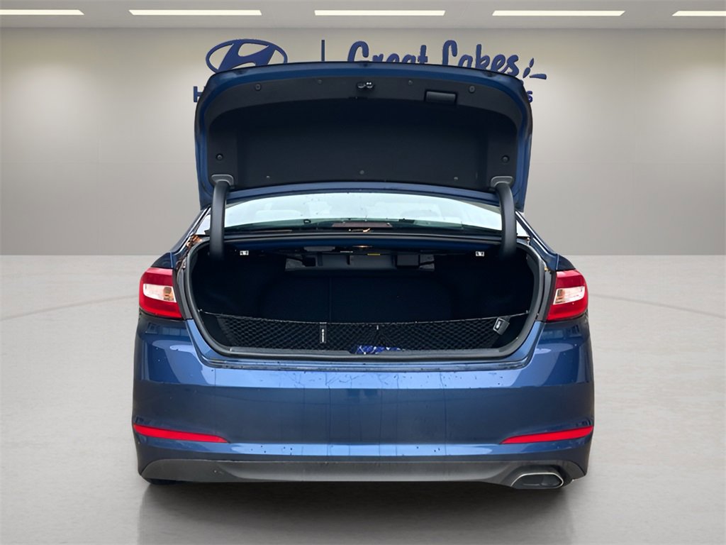 Used 2017 Hyundai Sonata SE w/ Cargo Package image 11