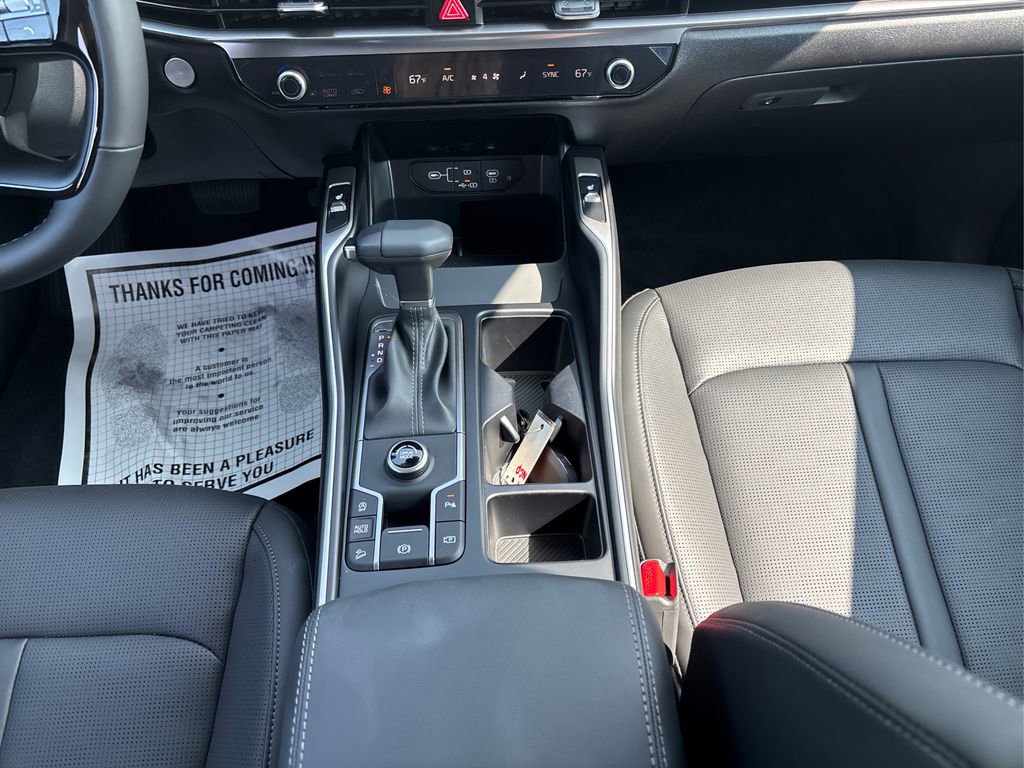 New 2026 Kia Sorento S w/ S Panoramic Sunroof Package image 13