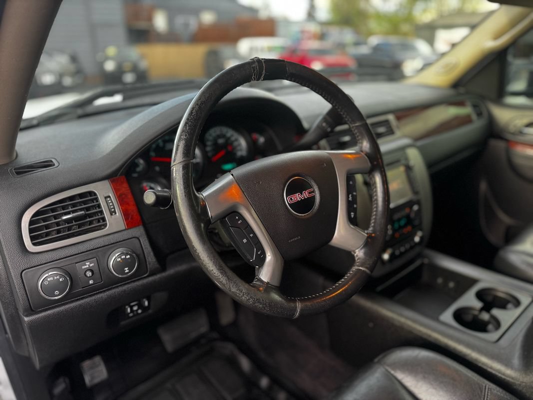 Used 2014 GMC Sierra 2500 SLT AWD/4WD image 15