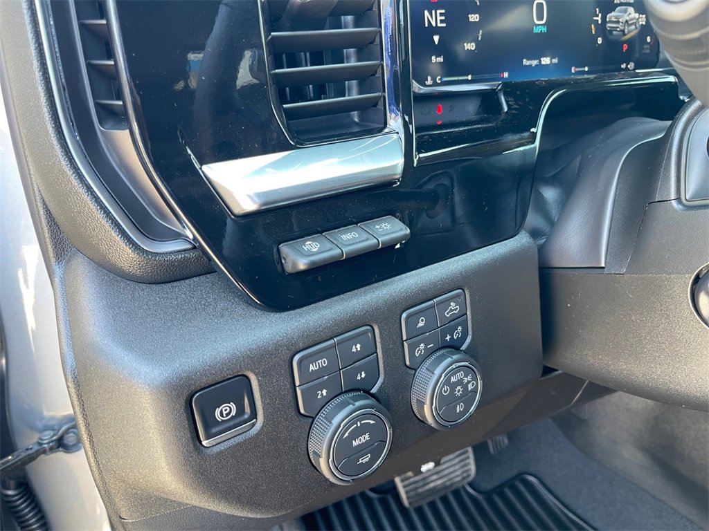 New 2026 Chevrolet Silverado 1500 LTZ w/ LTZ Premium Package image 27