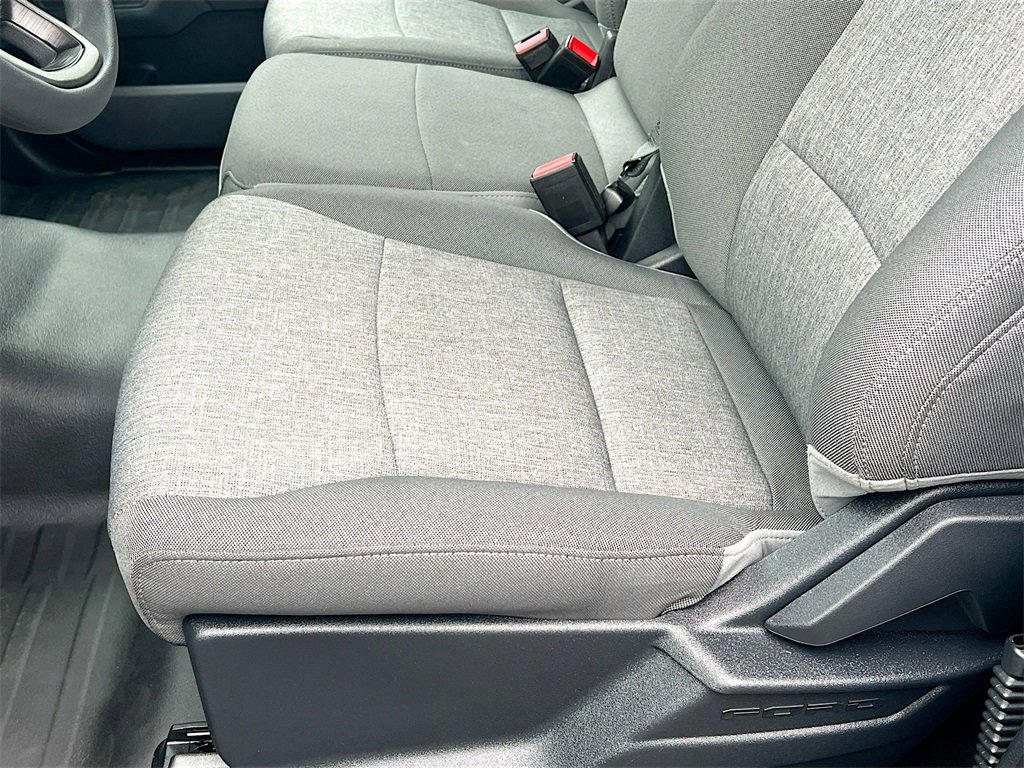 Used 2025 Ford F150 XL image 18