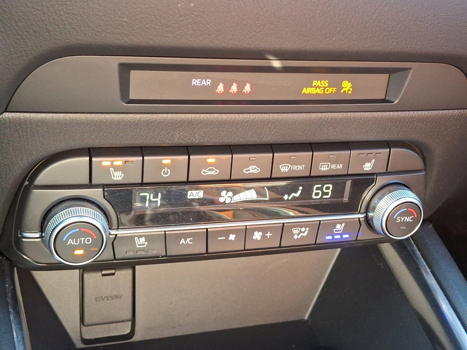 Certified 2024 MAZDA CX-5 Carbon Edition image 17