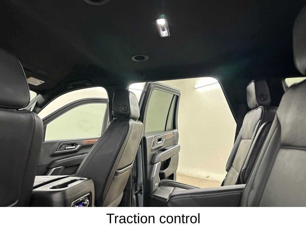 Certified 2025 GMC Yukon Denali AWD/4WD image 32
