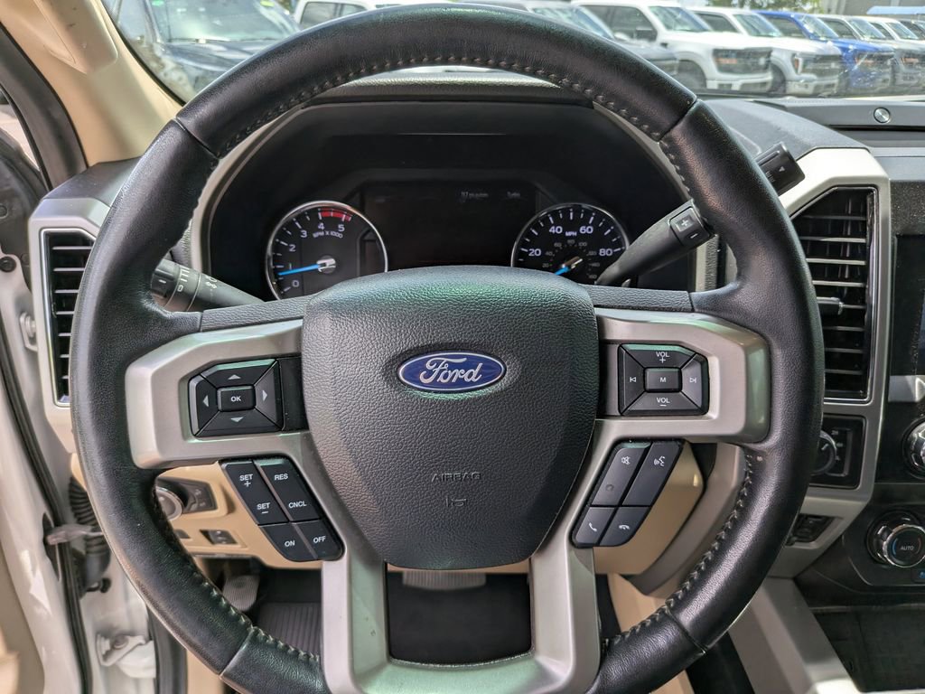 Used 2021 Ford F250 Lariat w/ Lariat Ultimate Package AWD/4WD image 31
