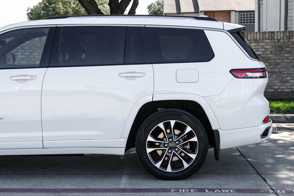 Used 2022 Jeep Grand Cherokee L Overland w/ MOPAR Finishing Package image 22