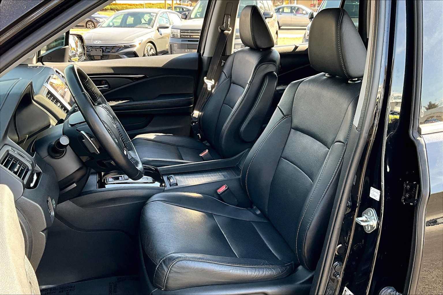 Used 2016 Honda Pilot Elite image 8