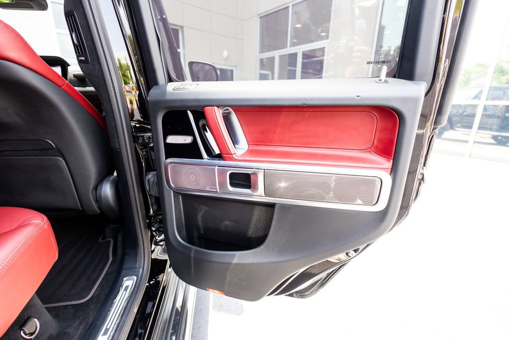 Used 2025 Mercedes-Benz G 550 image 55