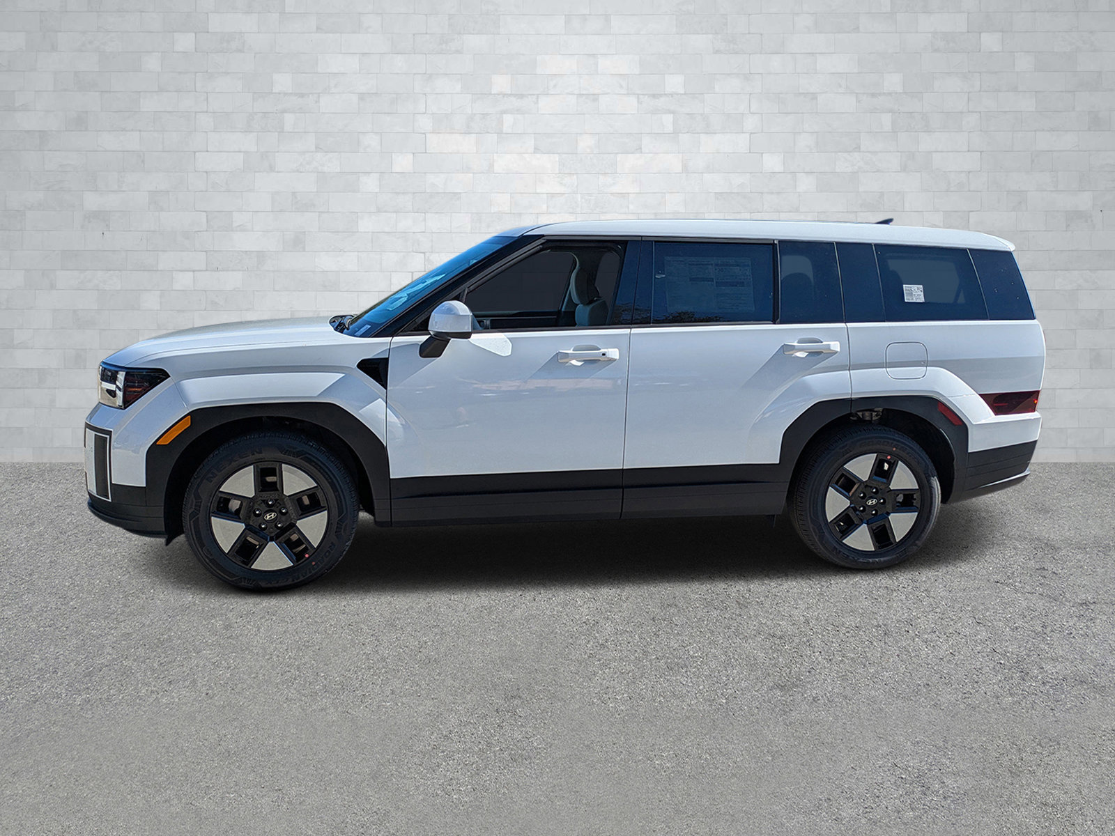 New 2026 Hyundai Santa Fe SE FWD image 8