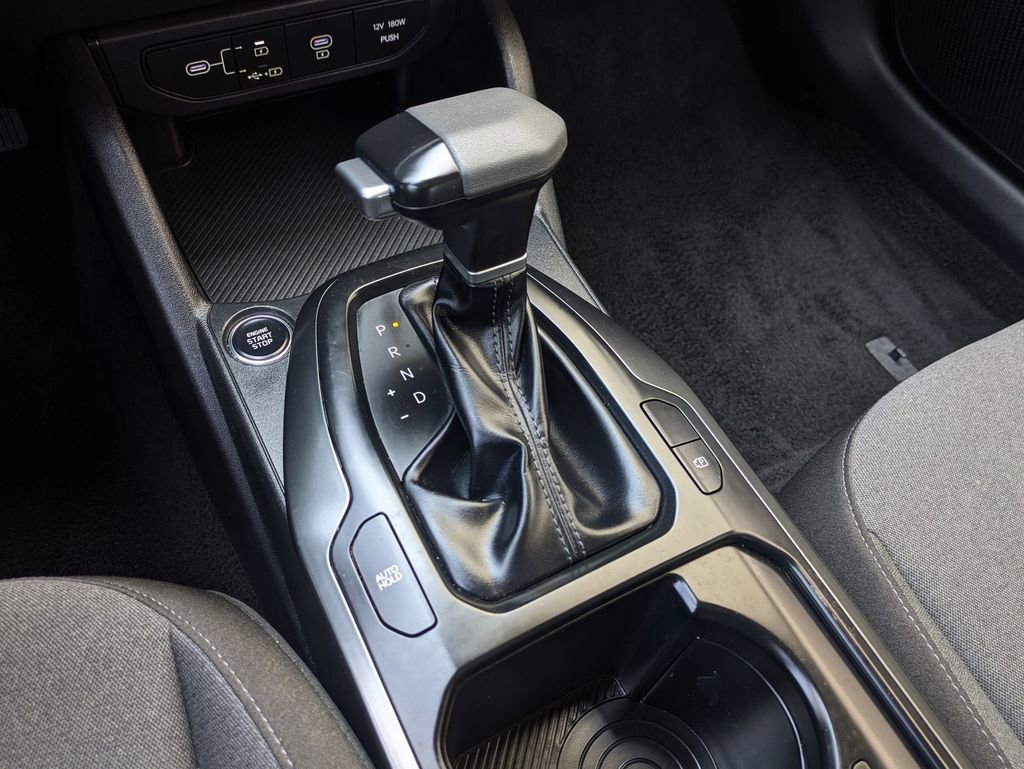 Used 2025 Kia K4 FWD image 24