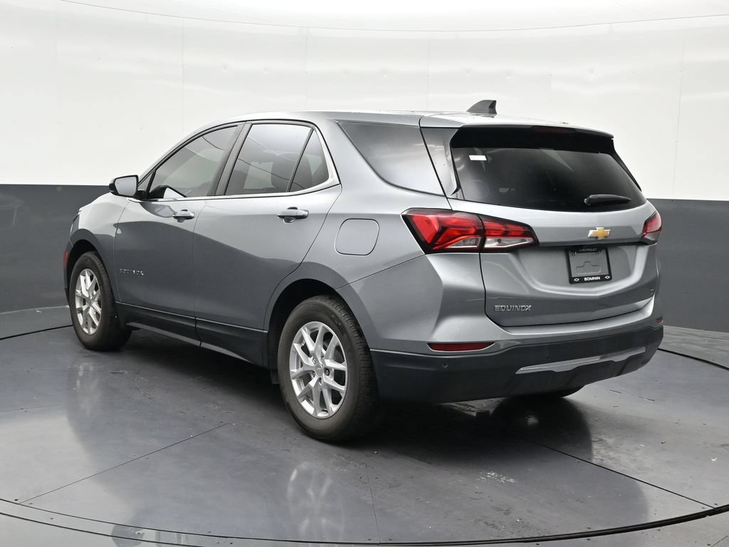 Used 2024 Chevrolet Equinox LT FWD image 3
