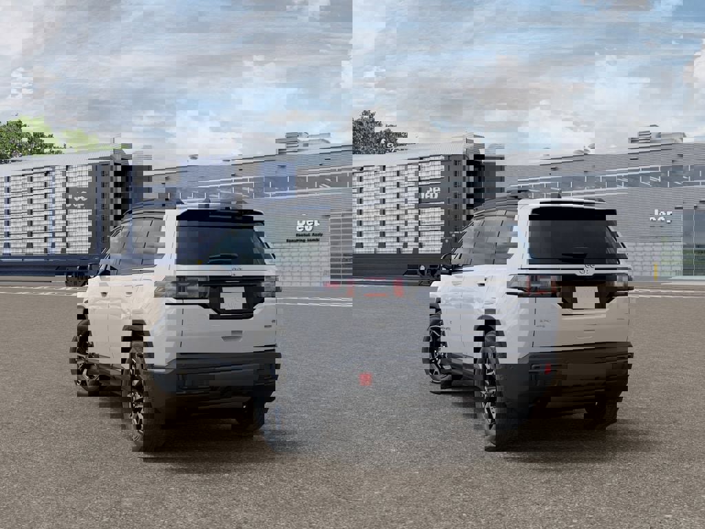 New 2026 Jeep Cherokee Overland image 3