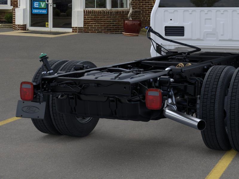 New 2026 Ford F550 4x4 SuperCab Super Duty w/ XLT Value Package image 21