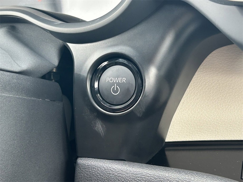 Used 2026 Toyota Sienna Limited image 36