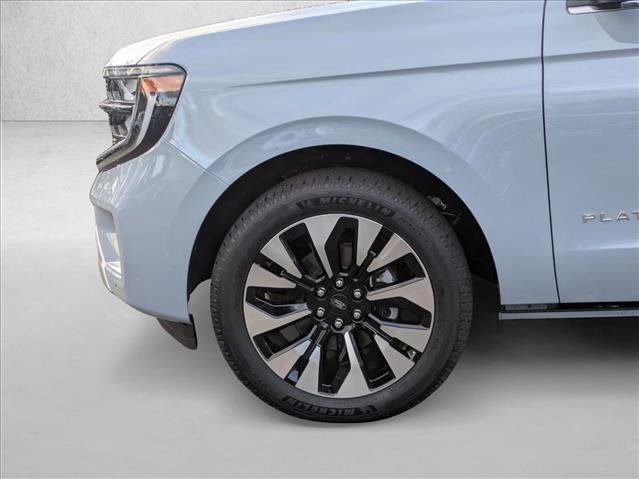New 2025 Ford Expedition Max Platinum w/ Driver's Package image 10
