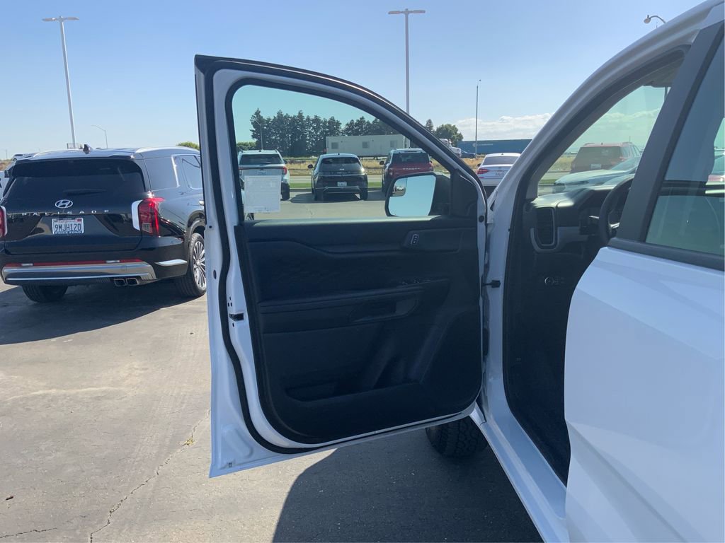 Used 2025 Ford Ranger XL w/ Trailer Tow Package RWD image 20