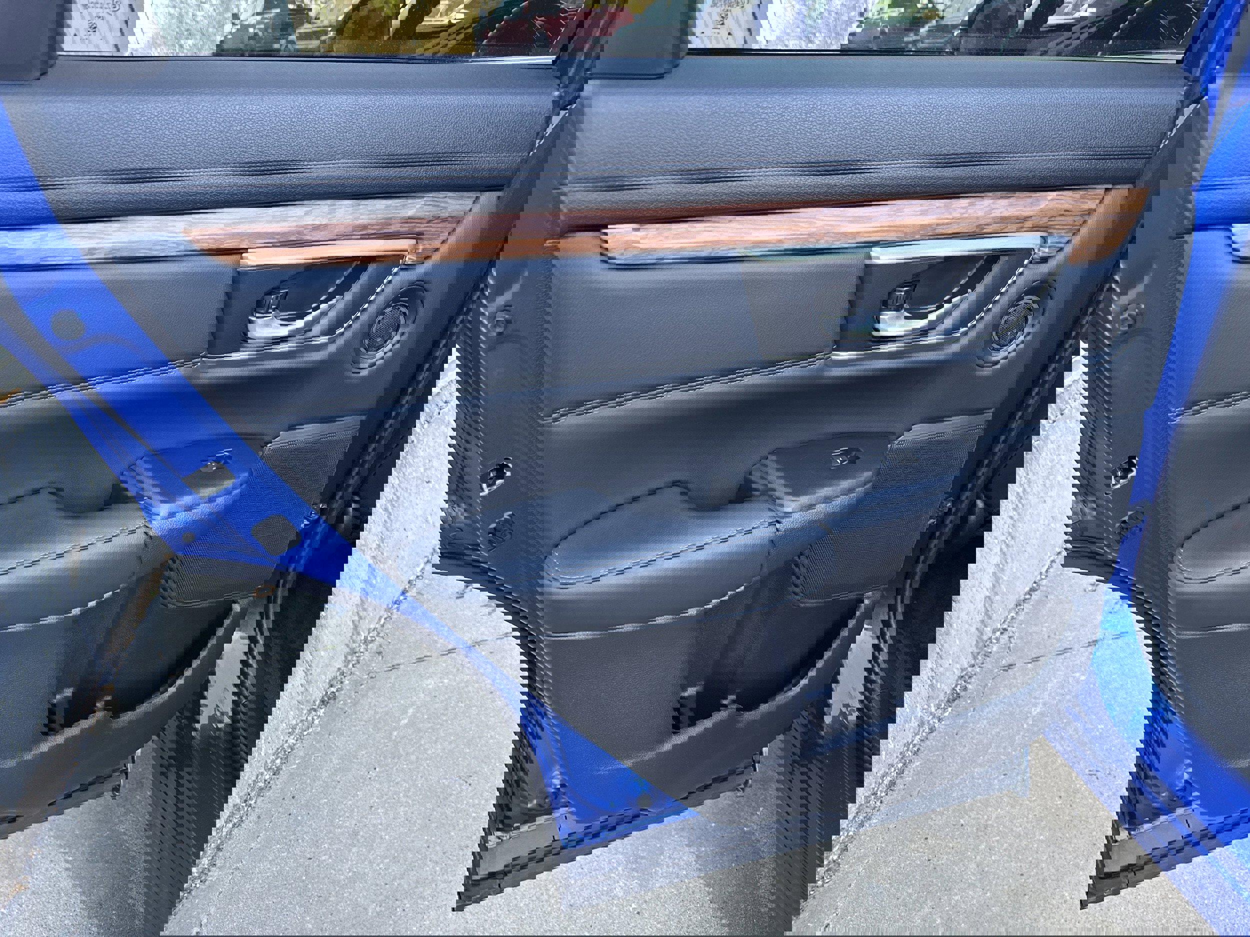 Used 2021 Honda CR-V EX-L image 11